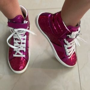 Pink Glitter Saint Laurent Sneakers Sz. 38.5

NEW NEVER WORN. So sexy and chic.